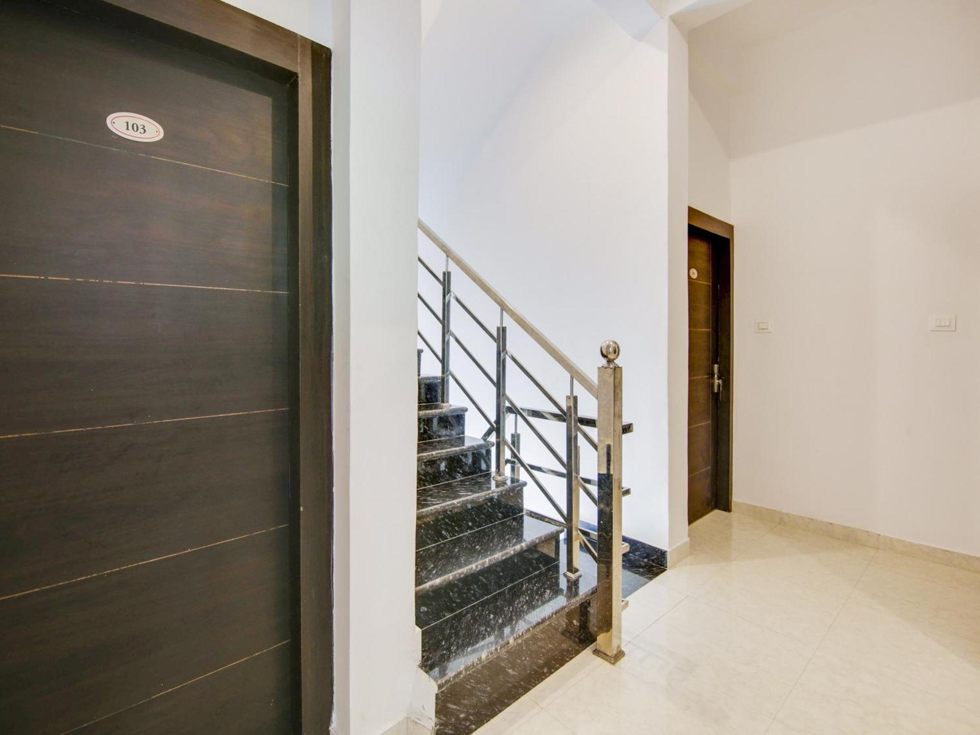 The Nines Hotel & Restro Nainital Esterno foto