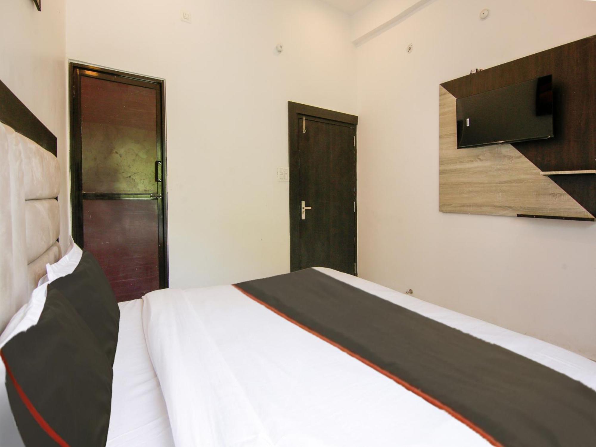 The Nines Hotel & Restro Nainital Esterno foto